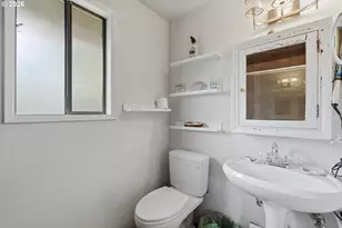 20239 SW 71st Ave, Tualatin, OR 97062 - Photo 23