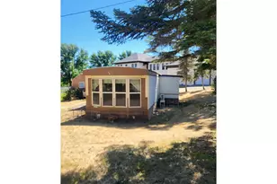211 Mc Coy St, Moro, OR 97039 - Photo 5