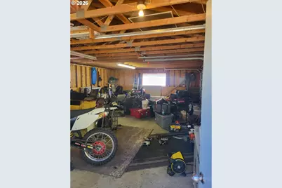 211 McCoy St, Moro, OR 97039 - Photo 3