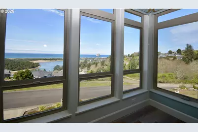 7835 Brooten Mountain Loop, Pacific City, OR 97135 - Photo 23