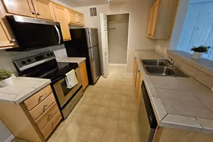 720 NW 185th Ave, Beaverton, OR 97006 - Photo 5
