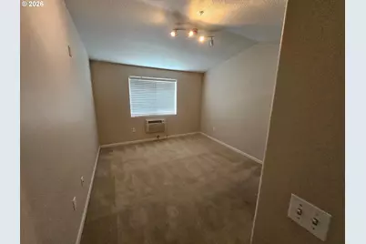 720 NW 185th Ave #306, Beaverton, OR 97006 - Photo 15