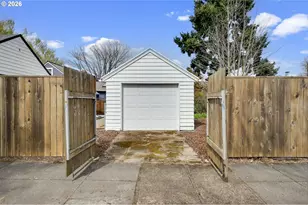 4005 NE Going St, Portland, OR 97211 - Photo 37