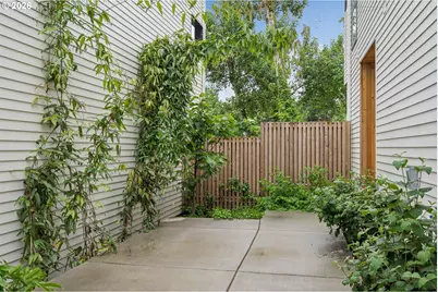 4611 N Campbell Ave, Portland, OR 97217 - Photo 7