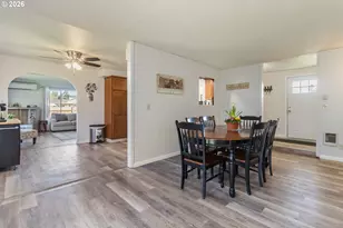 119 Monterey Dr, Kelso, WA 98626 - Photo 9