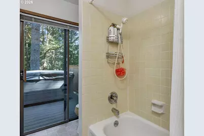 2592 Hillcrest Ct, West Linn, OR 97068 - Photo 33