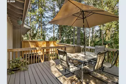 2592 Hillcrest Ct, West Linn, OR 97068 - Photo 7