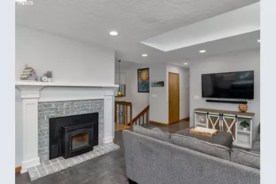2592 Hillcrest Ct, West Linn, OR 97068 - Photo 23