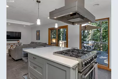 2592 Hillcrest Ct, West Linn, OR 97068 - Photo 21