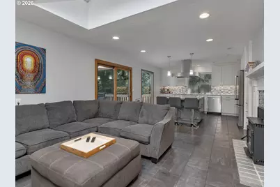 2592 Hillcrest Ct, West Linn, OR 97068 - Photo 25