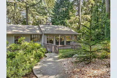 2592 Hillcrest Ct, West Linn, OR 97068 - Photo 5