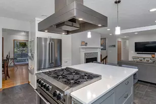 2592 Hillcrest Ct, West Linn, OR 97068 - Photo 23