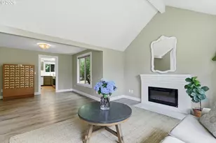 1386 SE Condor Pl, Gresham, OR 97080 - Photo 9