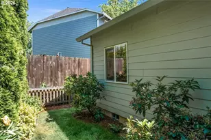 1364 S Fawn Ct, Cornelius, OR 97113 - Photo 21