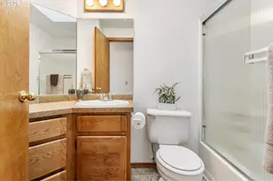 4115 SW 17th Ct, Gresham, OR 97080 - Photo 15