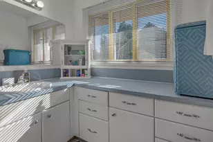 912 E Main St, Hillsboro, OR 97123 - Photo 15