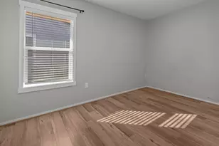 912 E Main St, Hillsboro, OR 97123 - Photo 29