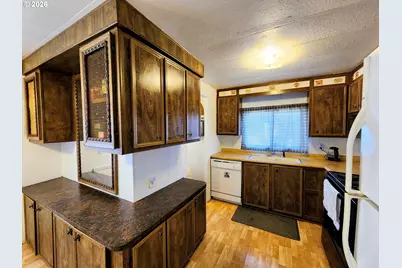 13531 Clairmont Way #100, Oregon City, OR 97045 - Photo 5