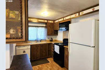 13531 Clairmont Way #100, Oregon City, OR 97045 - Photo 3