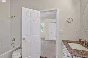 1352 SW Binford Lake Pkwy, Gresham, OR 97080 - Photo 17