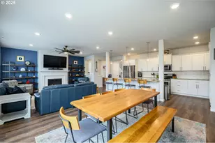 2690 NW Meadows Dr, McMinnville, OR 97128 - Photo 19