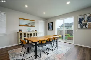 2690 NW Meadows Dr, McMinnville, OR 97128 - Photo 17