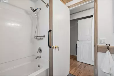 4295 Ferry St, Eugene, OR 97405 - Photo 23