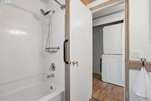 4295 Ferry St, Eugene, OR 97405 - Photo 23