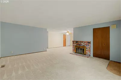 7750 SW Raintree Dr, Beaverton, OR 97008 - Photo 3