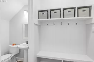 11742 SW Valencia Ln, Wilsonville, OR 97070 - Photo 11