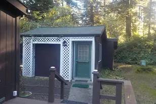 4640 Mitchell Loop Rd, Florence, OR 97439 - Photo 3