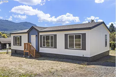 200 Hedrick Creek Ave, Drain, OR 97435 - Photo 7