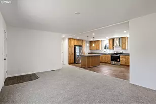 200 Hedrick Creek Ave, Drain, OR 97435 - Photo 17