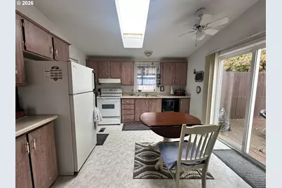 1805 NE 94th St #21, Vancouver, WA 98665 - Photo 5