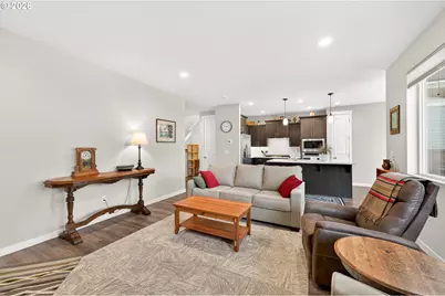 262 W 17th St, Lafayette, OR 97127 - Photo 11