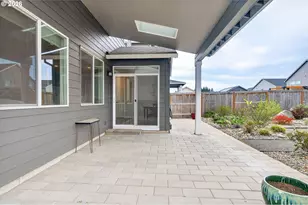 262 W 17th St, Lafayette, OR 97127 - Photo 37