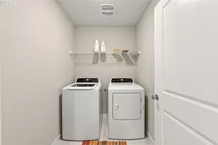 262 W 17th St, Lafayette, OR 97127 - Photo 33