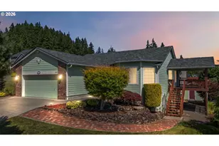 912 Edinburgh Ct, Kelso, WA 98626 - Photo 1