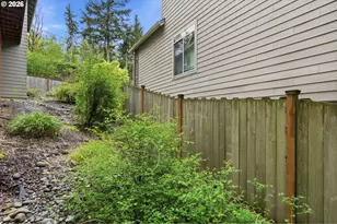 223 SE 29th St, Gresham, OR 97080 - Photo 35