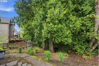 223 SE 29th St, Gresham, OR 97080 - Photo 37