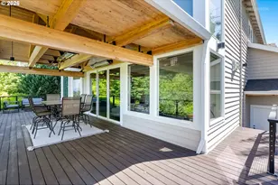2615 NW Birkendene St, Portland, OR 97229 - Photo 17