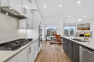 11708 SE Dog Mountain Ter, Happy Valley, OR 97086 - Photo 9