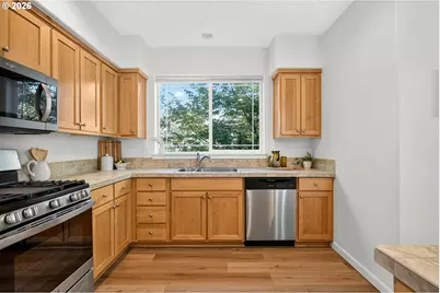 10781 NE Red Wing Way #204, Hillsboro, OR 97006 - Photo 15