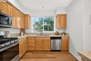 10781 NE Red Wing Way, Hillsboro, OR 97006 - Photo 15