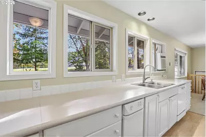 16906 NE 197th Ave, Brush Prairie, WA 98606 - Photo 13