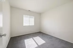 1637 Hamlet Ln, Eugene, OR 97402 - Photo 27