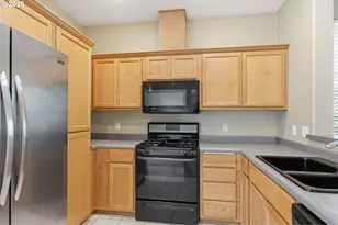 1637 Hamlet Ln, Eugene, OR 97402 - Photo 19