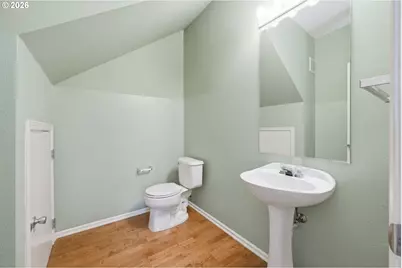 1637 Hamlet Ln, Eugene, OR 97402 - Photo 19
