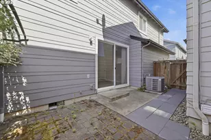 1637 Hamlet Ln, Eugene, OR 97402 - Photo 41