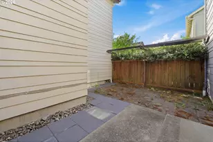 1637 Hamlet Ln, Eugene, OR 97402 - Photo 35